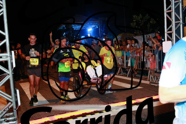 Buy your photos of the eventBel�m Night Run on Fotop