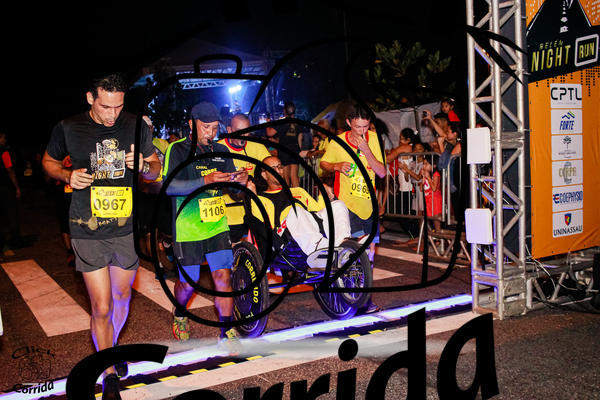 Buy your photos of the eventBel�m Night Run on Fotop