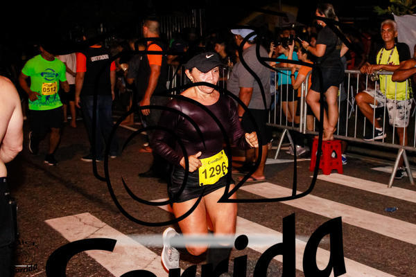 Buy your photos of the eventBel�m Night Run on Fotop