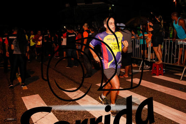 Buy your photos of the eventBel�m Night Run on Fotop