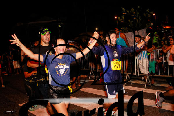 Buy your photos of the eventBel�m Night Run on Fotop