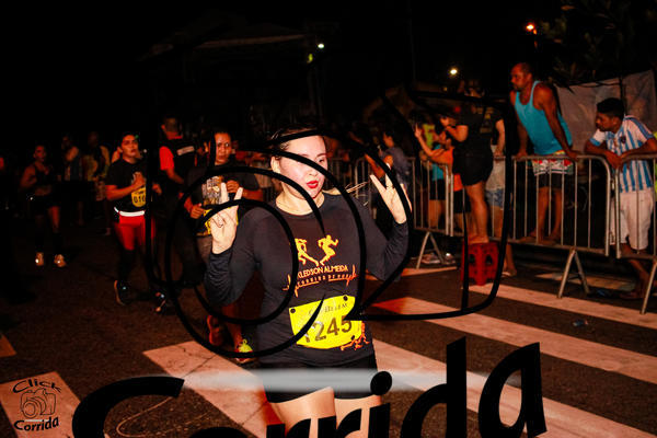 Buy your photos of the eventBel�m Night Run on Fotop