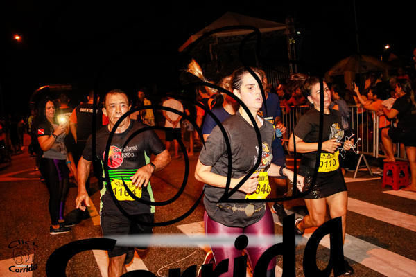 Buy your photos of the eventBel�m Night Run on Fotop