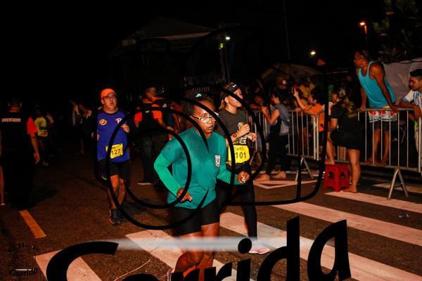 Buy your photos of the eventBel�m Night Run on Fotop