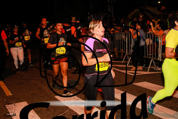 Buy your photos of the eventBel�m Night Run on Fotop