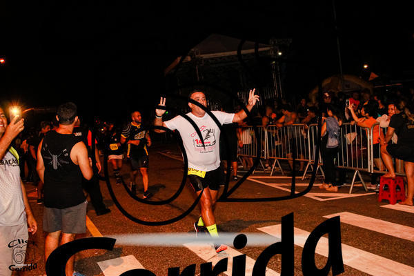 Buy your photos of the eventBel�m Night Run on Fotop