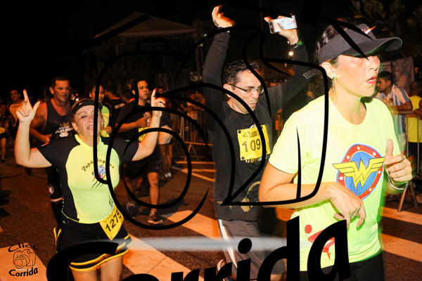Buy your photos of the eventBel�m Night Run on Fotop