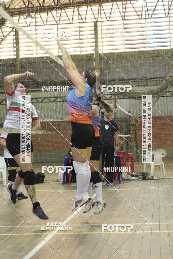 Buy your photos of the eventNossa Liga de V�lei 35 on Fotop