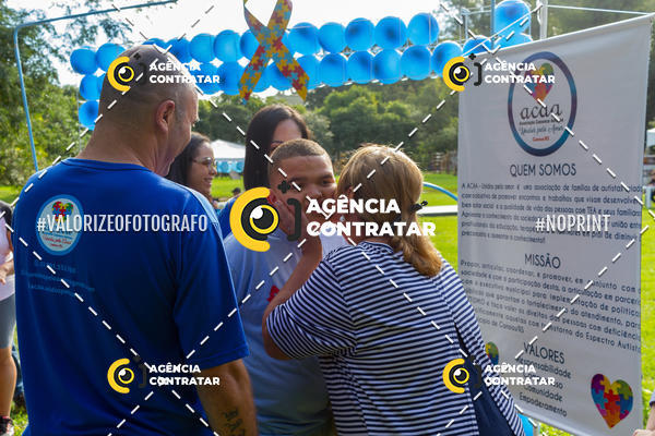 Buy your photos of the eventDia de Conscientizao do Autismo #Canoas #ClnicaMarantha on Fotop