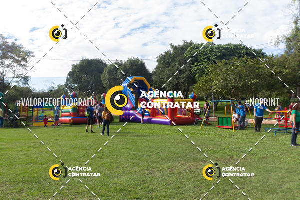 Buy your photos of the eventDia de Conscientizao do Autismo #Canoas #ClnicaMarantha on Fotop