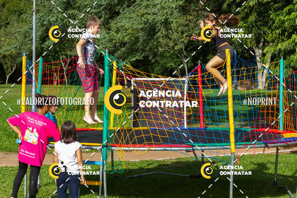 Buy your photos of the eventDia de Conscientizao do Autismo #Canoas #ClnicaMarantha on Fotop