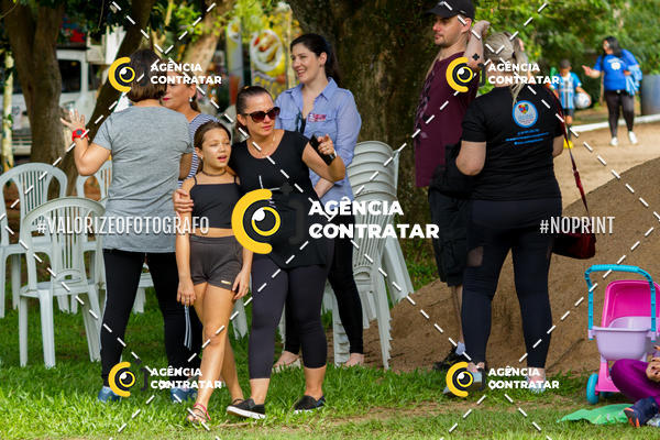 Buy your photos of the eventDia de Conscientizao do Autismo #Canoas #ClnicaMarantha on Fotop