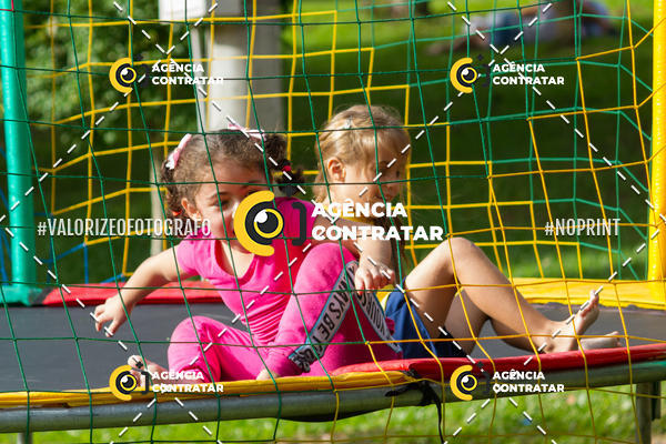 Buy your photos of the eventDia de Conscientizao do Autismo #Canoas #ClnicaMarantha on Fotop