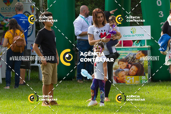 Buy your photos of the eventDia de Conscientizao do Autismo #Canoas #ClnicaMarantha on Fotop