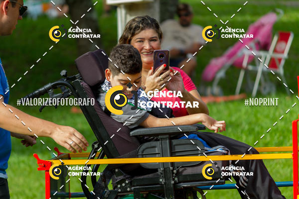 Buy your photos of the eventDia de Conscientizao do Autismo #Canoas #ClnicaMarantha on Fotop