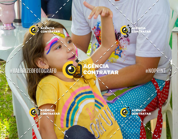 Buy your photos of the eventDia de Conscientizao do Autismo #Canoas #ClnicaMarantha on Fotop