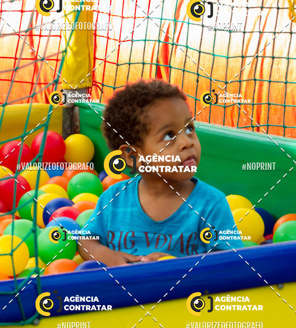 Buy your photos of the eventDia de Conscientizao do Autismo #Canoas #ClnicaMarantha on Fotop