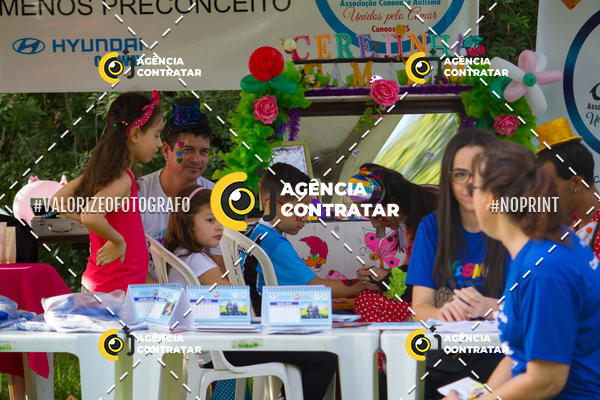 Buy your photos of the eventDia de Conscientizao do Autismo #Canoas #ClnicaMarantha on Fotop