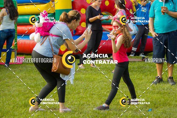 Buy your photos of the eventDia de Conscientizao do Autismo #Canoas #ClnicaMarantha on Fotop