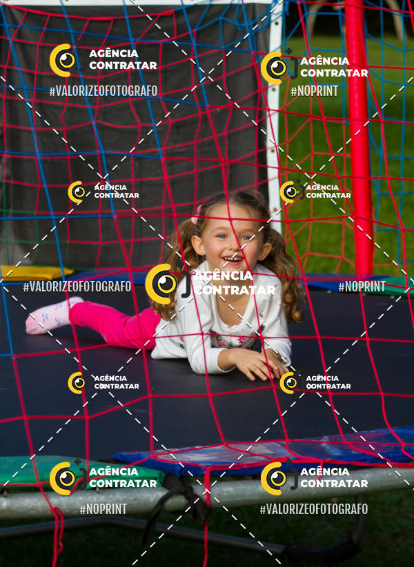 Buy your photos of the eventDia de Conscientizao do Autismo #Canoas #ClnicaMarantha on Fotop