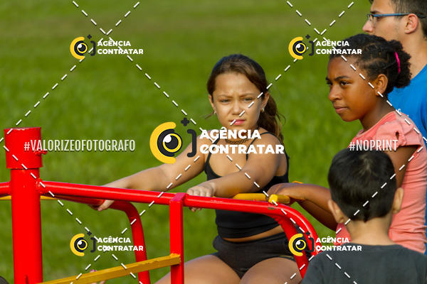 Buy your photos of the eventDia de Conscientizao do Autismo #Canoas #ClnicaMarantha on Fotop