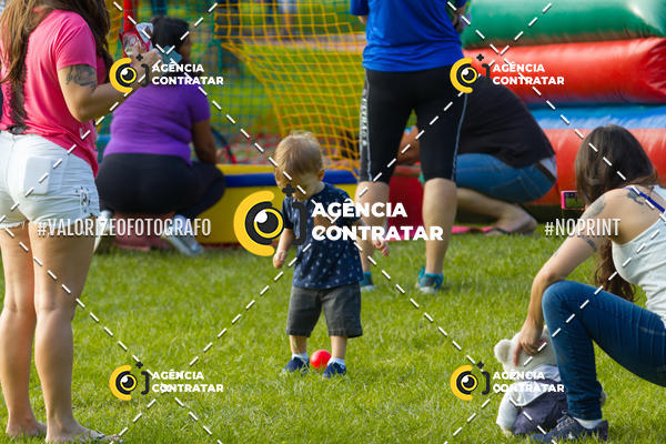 Buy your photos of the eventDia de Conscientizao do Autismo #Canoas #ClnicaMarantha on Fotop