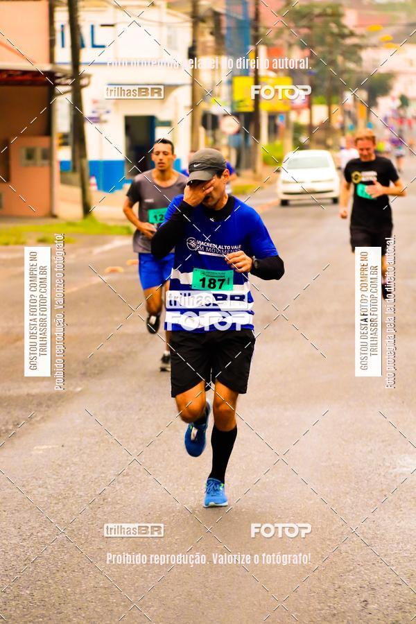 Buy your photos of the event2 Viacredi Alto Vale em Movimento on Fotop