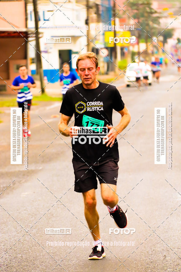 Buy your photos of the event2 Viacredi Alto Vale em Movimento on Fotop