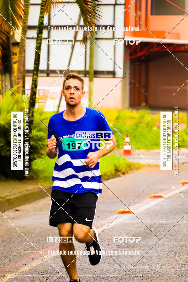 Buy your photos of the event2 Viacredi Alto Vale em Movimento on Fotop