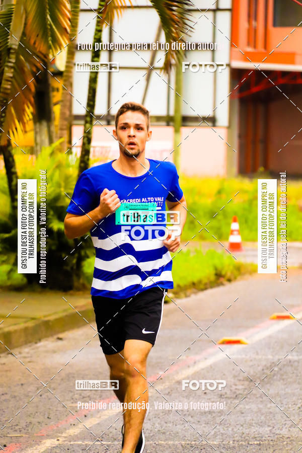 Buy your photos of the event2 Viacredi Alto Vale em Movimento on Fotop