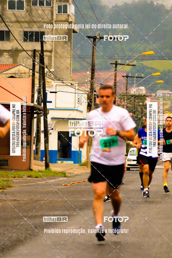 Buy your photos of the event2 Viacredi Alto Vale em Movimento on Fotop