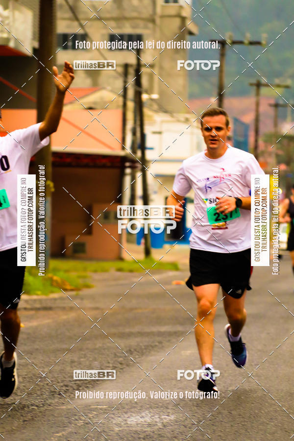 Buy your photos of the event2 Viacredi Alto Vale em Movimento on Fotop