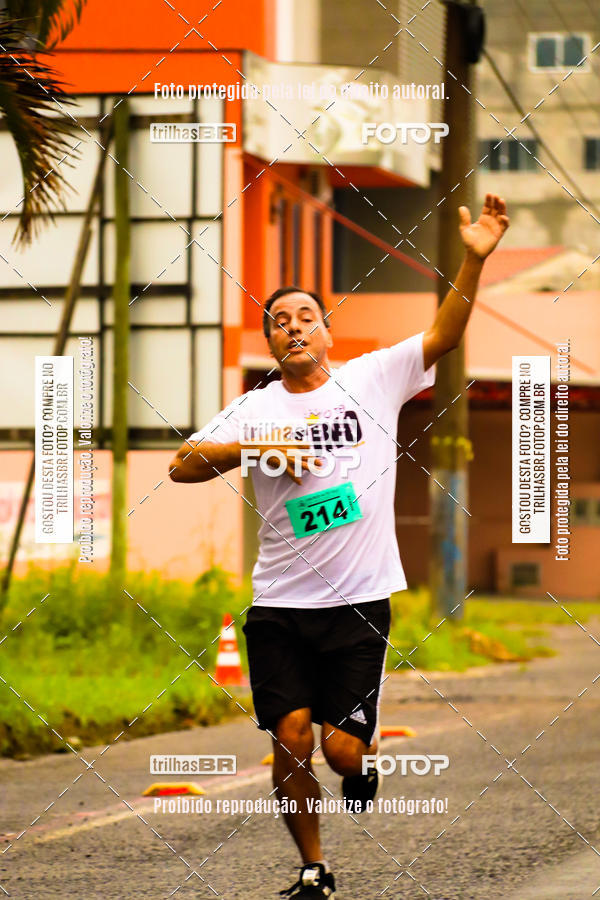 Buy your photos of the event2 Viacredi Alto Vale em Movimento on Fotop