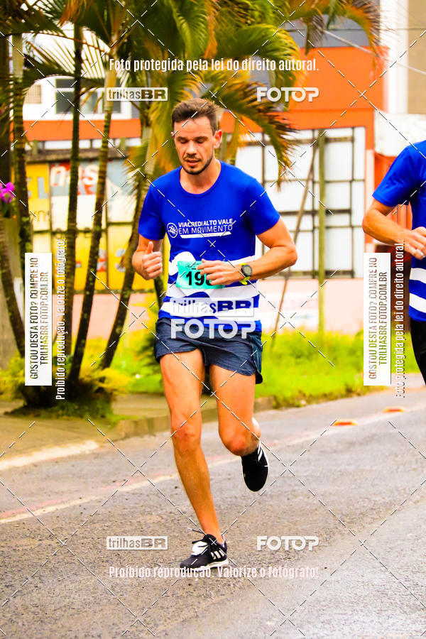 Buy your photos of the event2 Viacredi Alto Vale em Movimento on Fotop