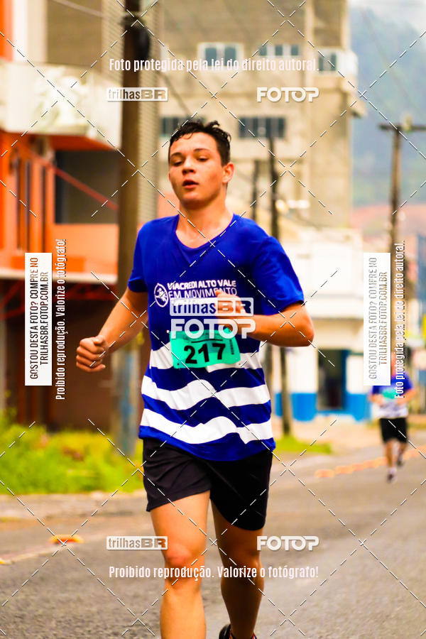 Buy your photos of the event2 Viacredi Alto Vale em Movimento on Fotop