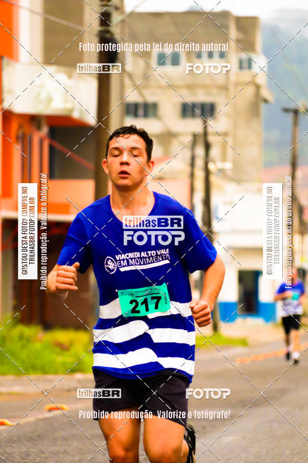 Buy your photos of the event2 Viacredi Alto Vale em Movimento on Fotop