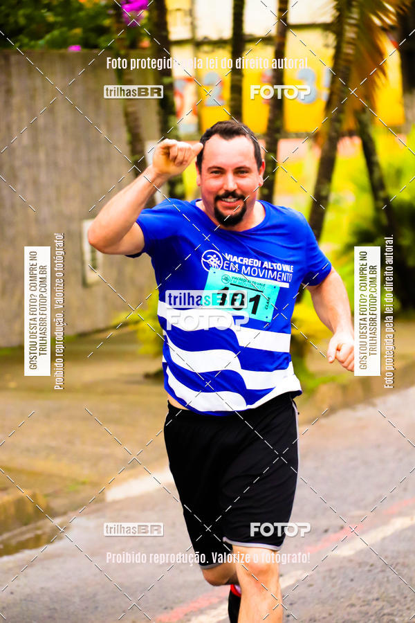Buy your photos of the event2 Viacredi Alto Vale em Movimento on Fotop