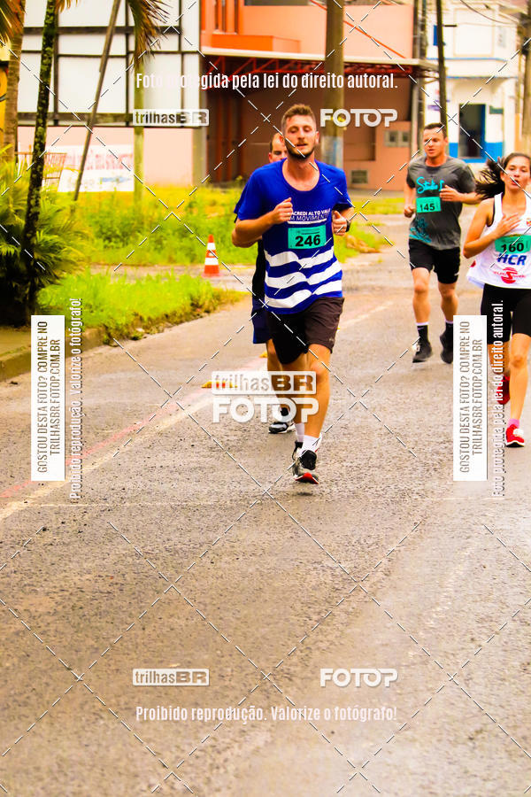 Buy your photos of the event2 Viacredi Alto Vale em Movimento on Fotop