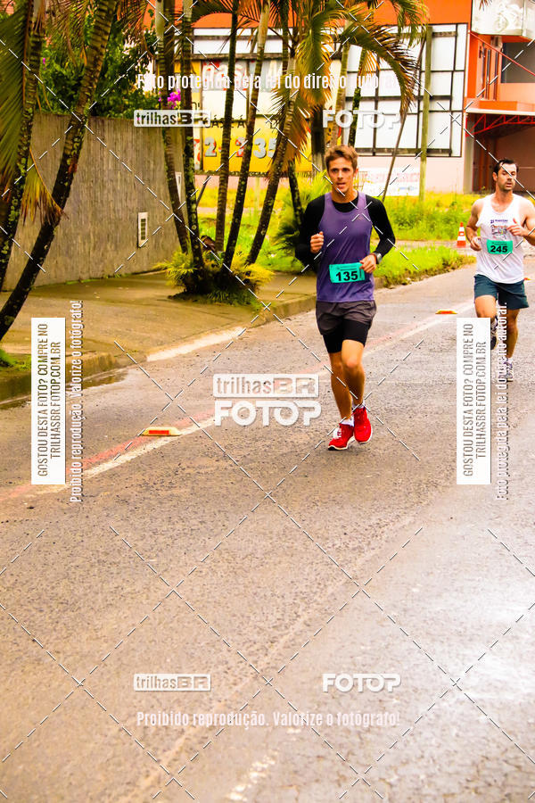 Buy your photos of the event2 Viacredi Alto Vale em Movimento on Fotop