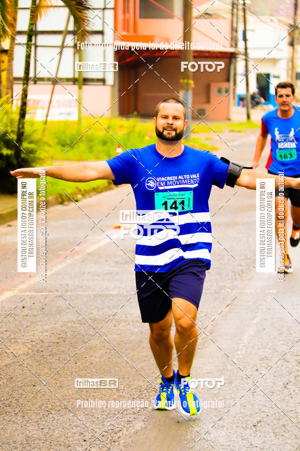 Buy your photos of the event2 Viacredi Alto Vale em Movimento on Fotop