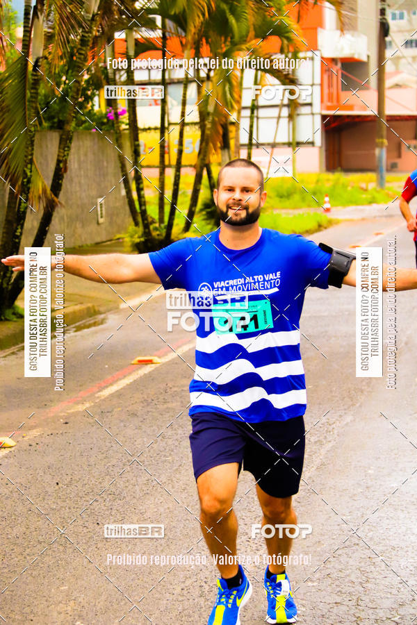 Buy your photos of the event2 Viacredi Alto Vale em Movimento on Fotop