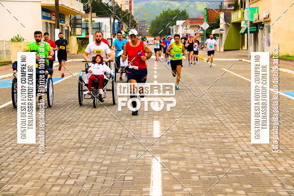 Buy your photos of the event2 Viacredi Alto Vale em Movimento on Fotop