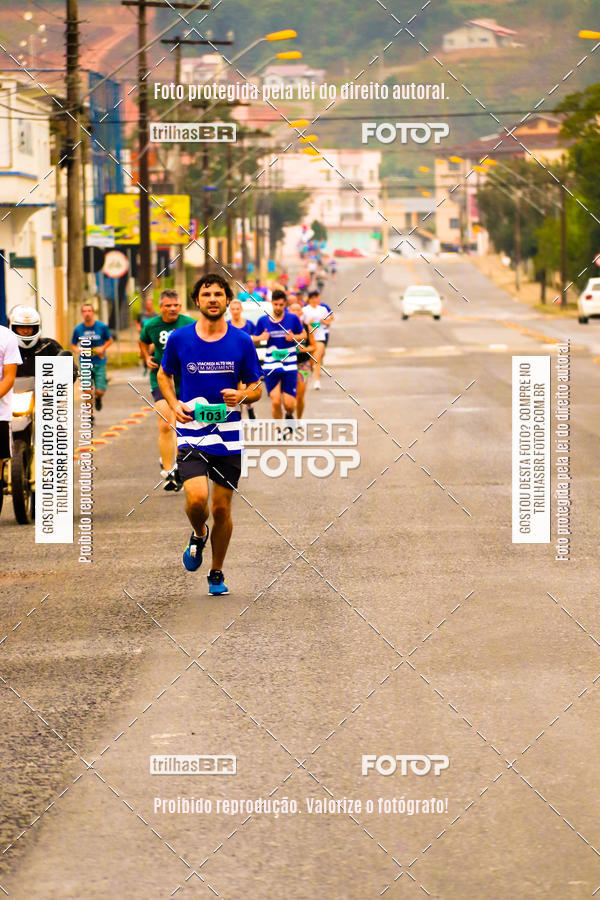Buy your photos of the event2 Viacredi Alto Vale em Movimento on Fotop