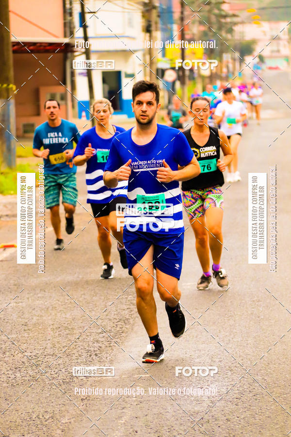 Buy your photos of the event2 Viacredi Alto Vale em Movimento on Fotop