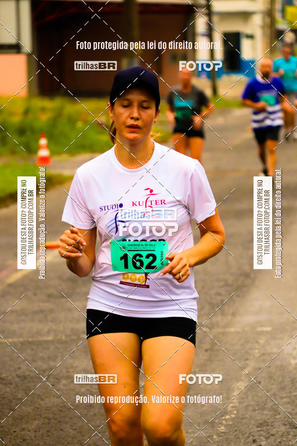 Buy your photos of the event2 Viacredi Alto Vale em Movimento on Fotop