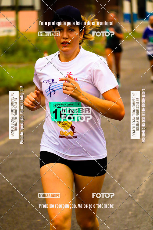 Buy your photos of the event2 Viacredi Alto Vale em Movimento on Fotop