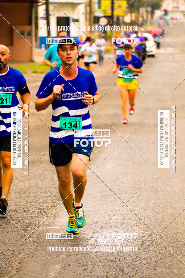 Buy your photos of the event2 Viacredi Alto Vale em Movimento on Fotop