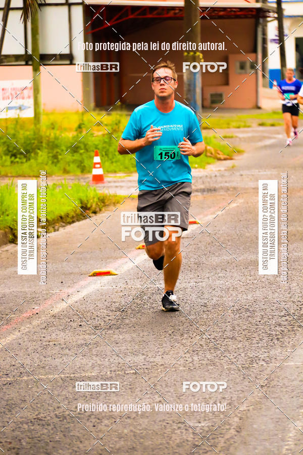 Buy your photos of the event2 Viacredi Alto Vale em Movimento on Fotop