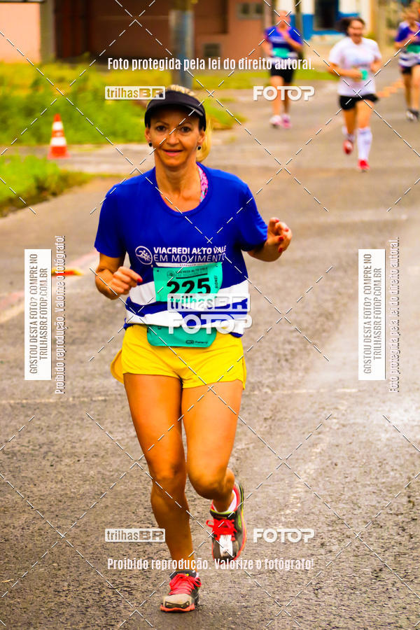 Buy your photos of the event2 Viacredi Alto Vale em Movimento on Fotop