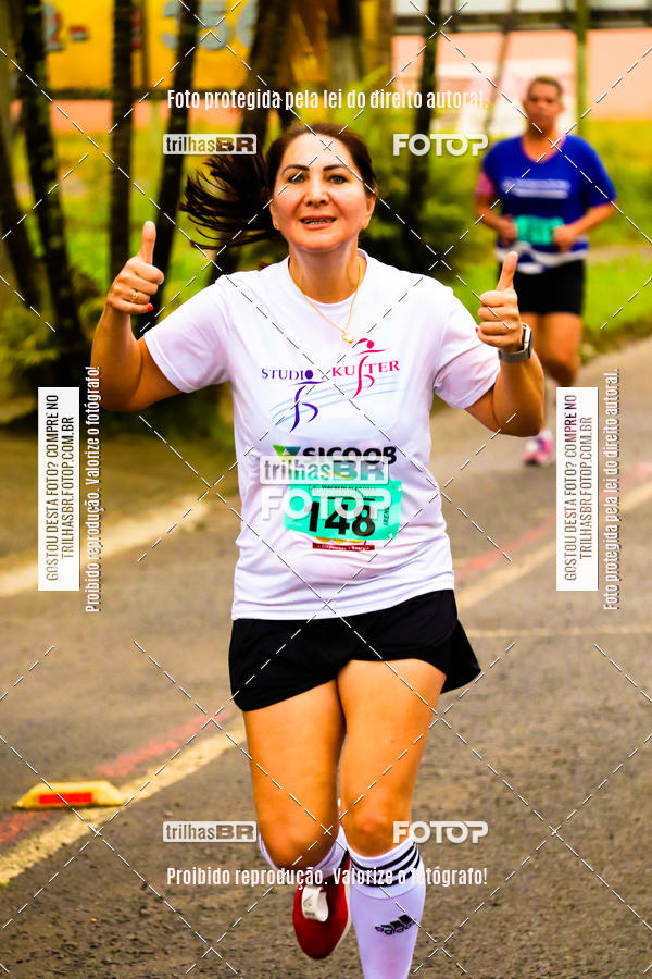Buy your photos of the event2 Viacredi Alto Vale em Movimento on Fotop